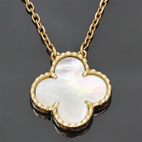 van cleef necklace vintage alhambra